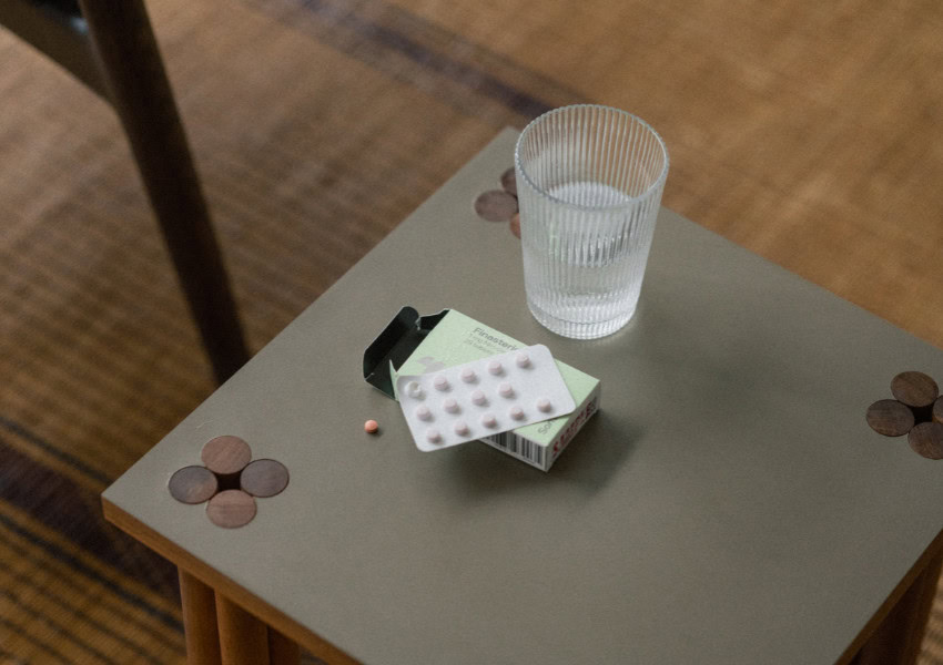 Geheimratsecken erkennen: So erkennst du eine zurückweichende Haarlinie