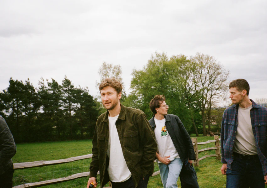 Kahlstellen und zufällige Flecken: Verstehen von Alopecia Areata